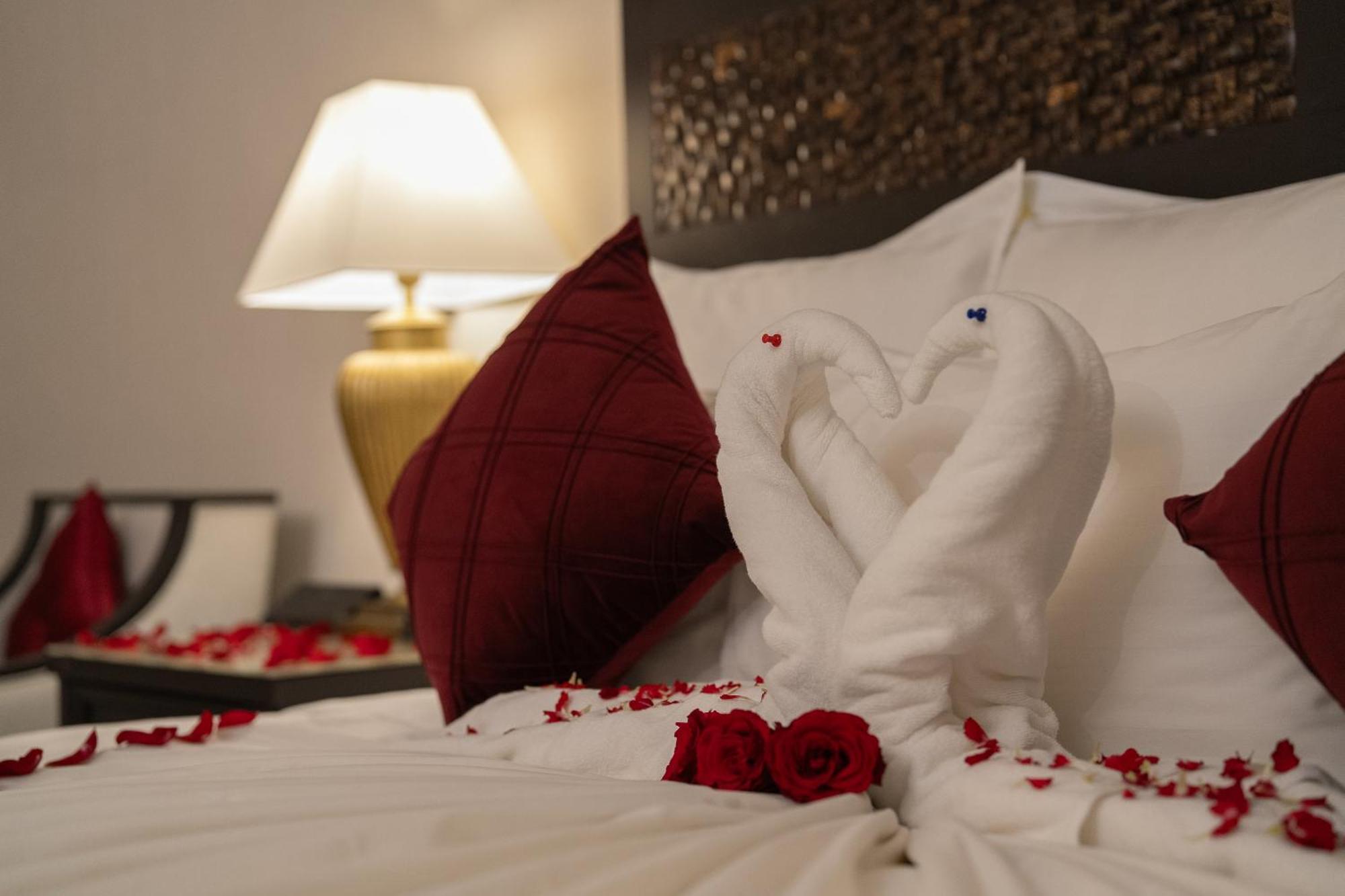 Renai Hotel