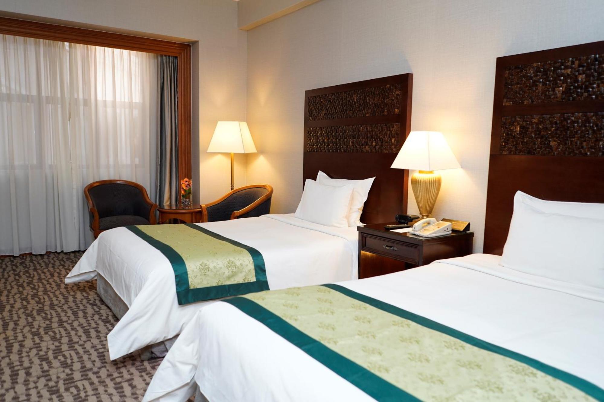 Hotel Renai 4*