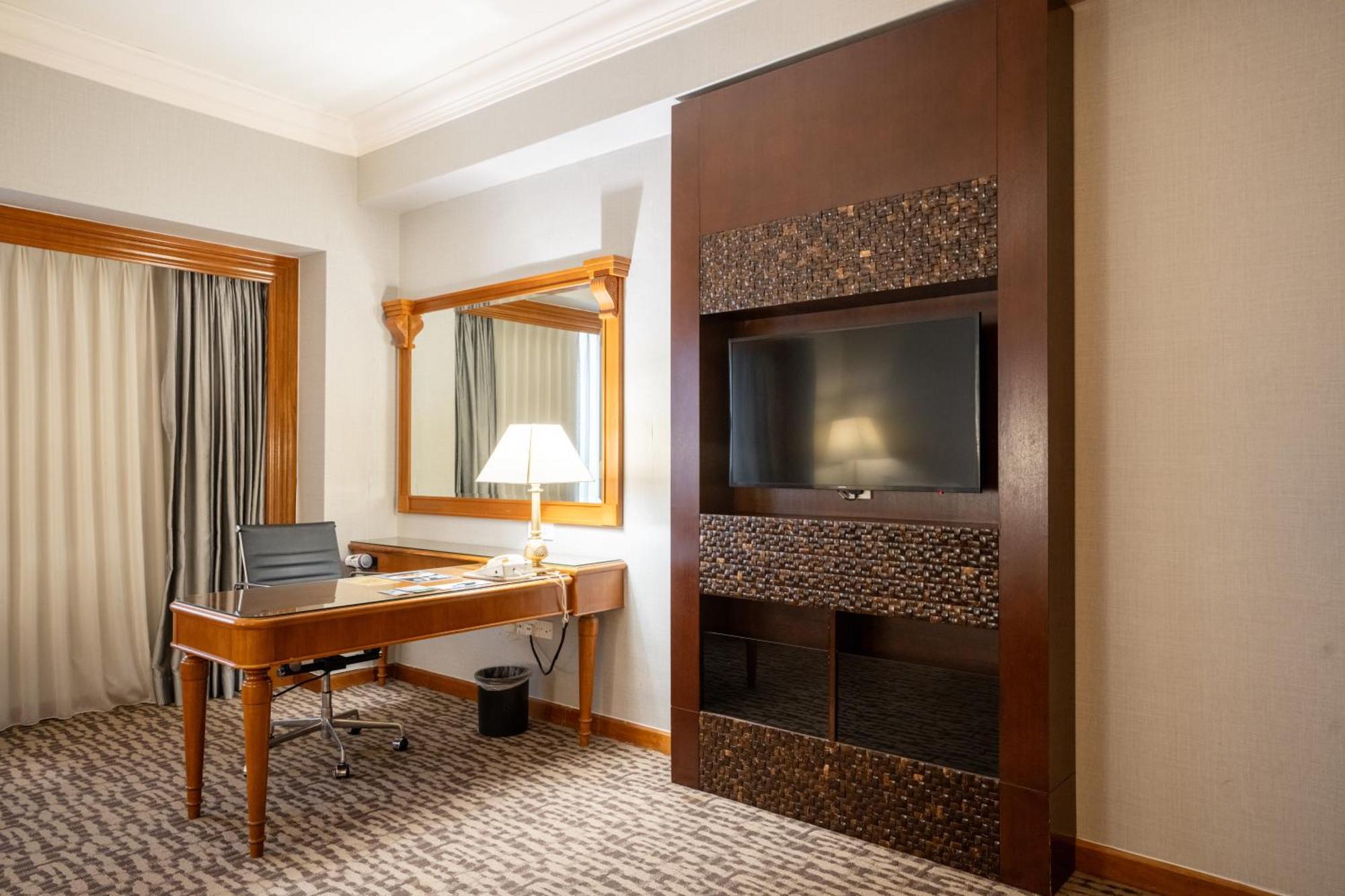 Renai Hotel