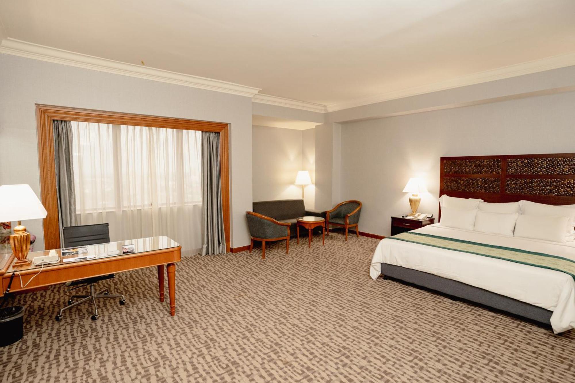 Hotel Renai 4*